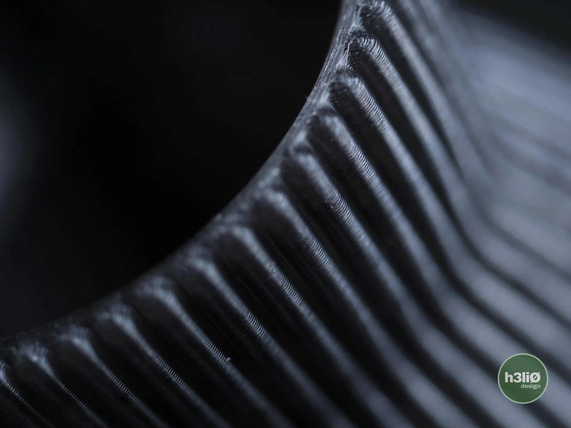 Obscura Vase - Image 3