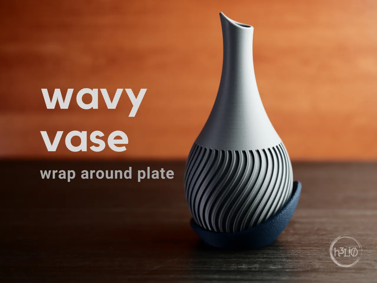 Wavy Vase Wrap Around Plate
