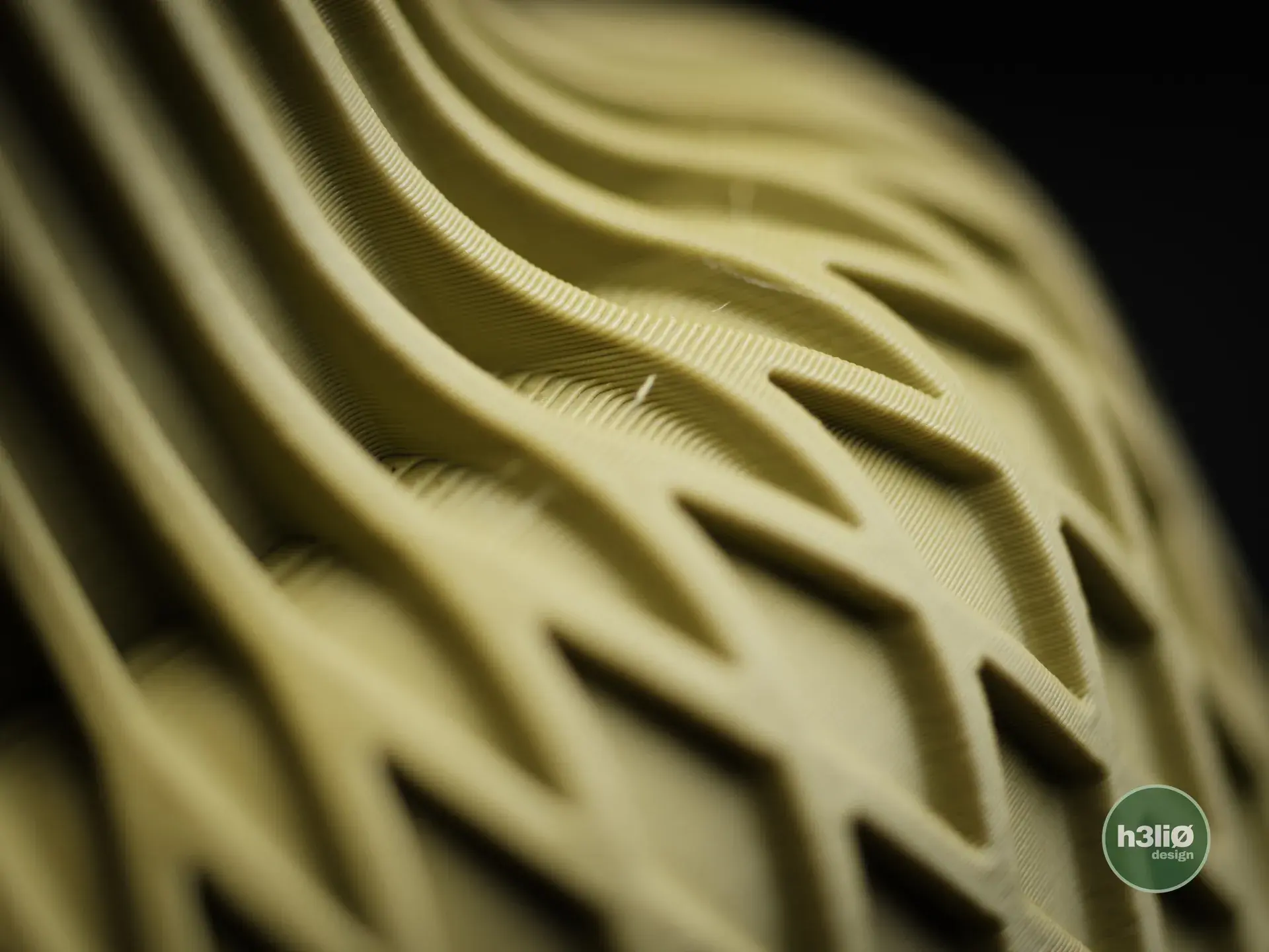 Juno Vase - Image 5