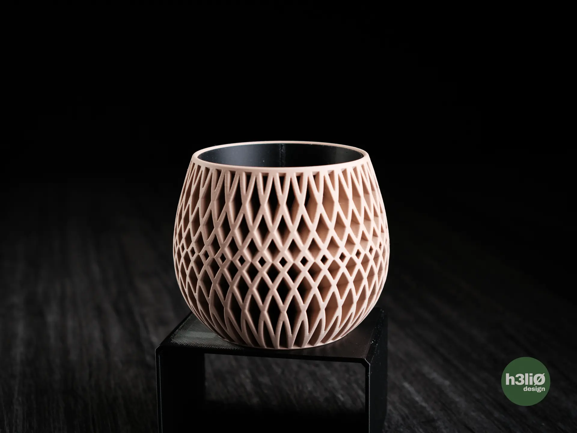 Maia Planter - Image 8